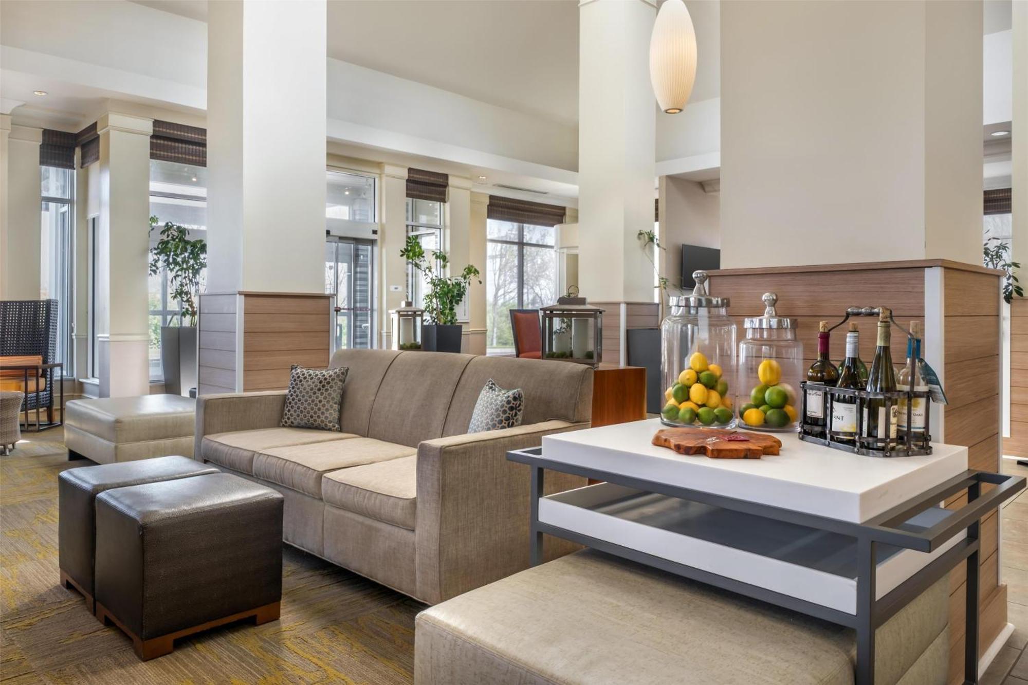 Hilton Garden Inn Lexington Exterior photo